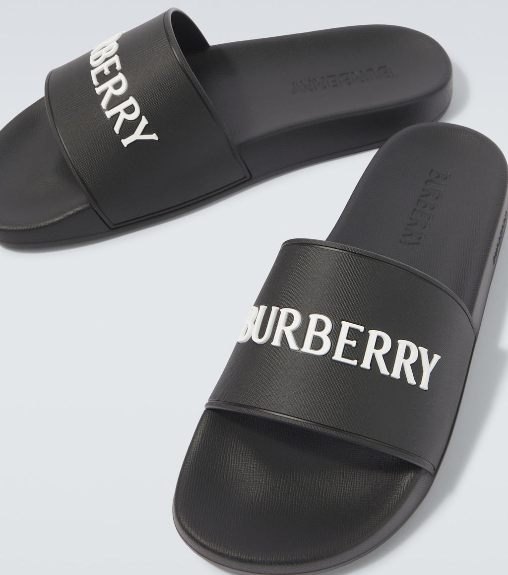 Burberry | כפכפים שחורים